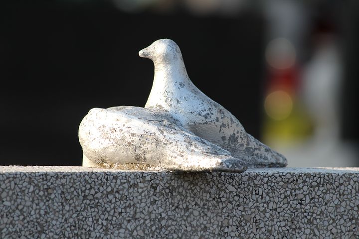 gravestone